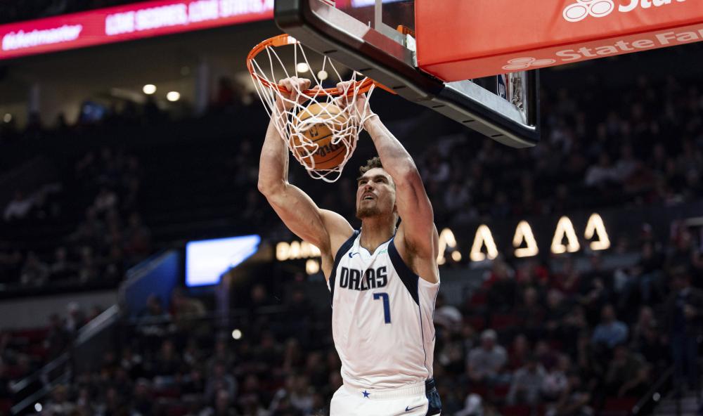 11个篮板 11个篮板